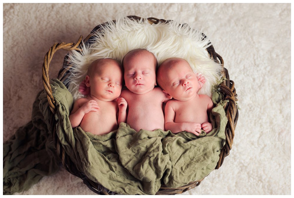 Triplets Beaverton Newborn Photographer Portland Photography_0010